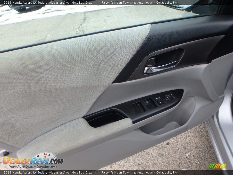 2013 Honda Accord LX Sedan Alabaster Silver Metallic / Gray Photo #19
