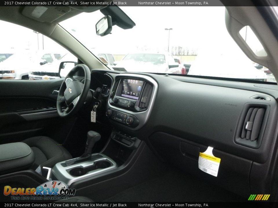 2017 Chevrolet Colorado LT Crew Cab 4x4 Silver Ice Metallic / Jet Black Photo #5