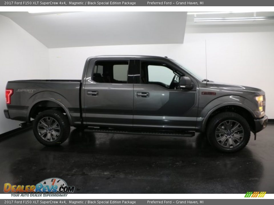 2017 Ford F150 XLT SuperCrew 4x4 Magnetic / Black Special Edition Package Photo #1