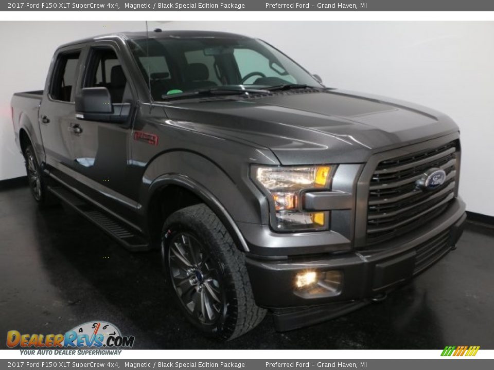2017 Ford F150 XLT SuperCrew 4x4 Magnetic / Black Special Edition Package Photo #8