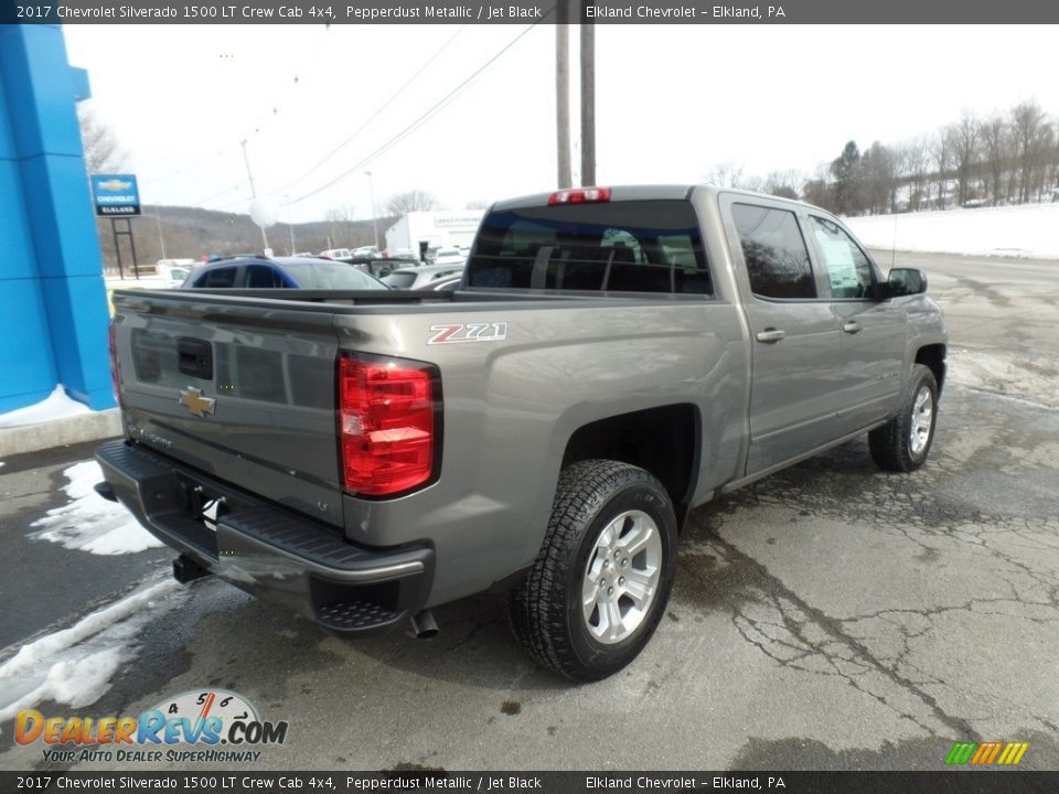 2017 Chevrolet Silverado 1500 LT Crew Cab 4x4 Pepperdust Metallic / Jet Black Photo #8