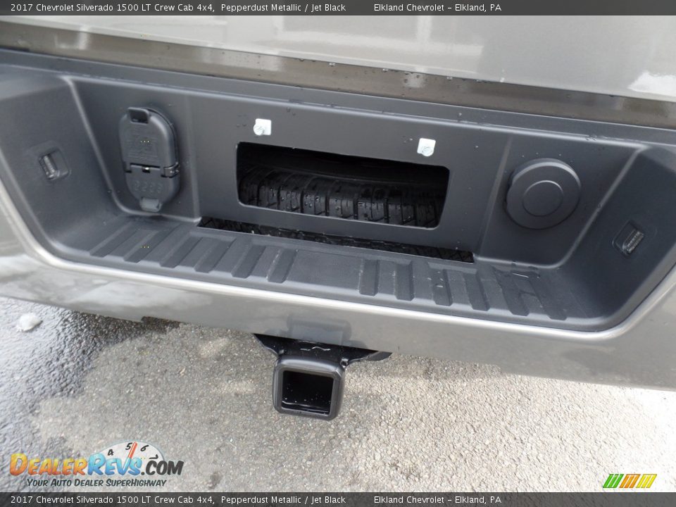 2017 Chevrolet Silverado 1500 LT Crew Cab 4x4 Pepperdust Metallic / Jet Black Photo #12