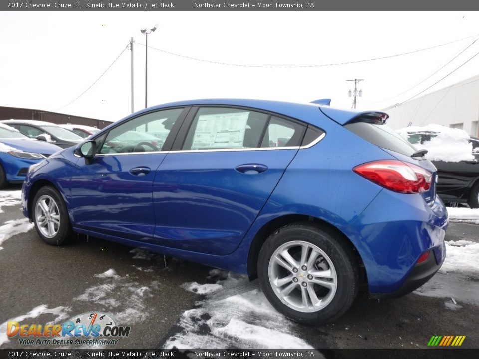 2017 Chevrolet Cruze LT Kinetic Blue Metallic / Jet Black Photo #8