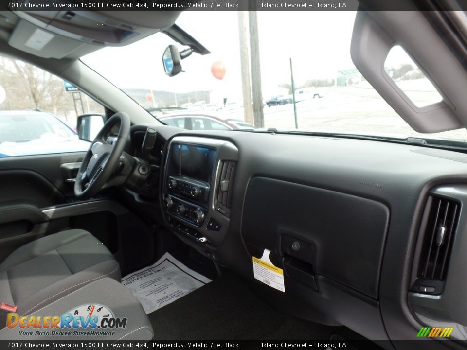 2017 Chevrolet Silverado 1500 LT Crew Cab 4x4 Pepperdust Metallic / Jet Black Photo #20
