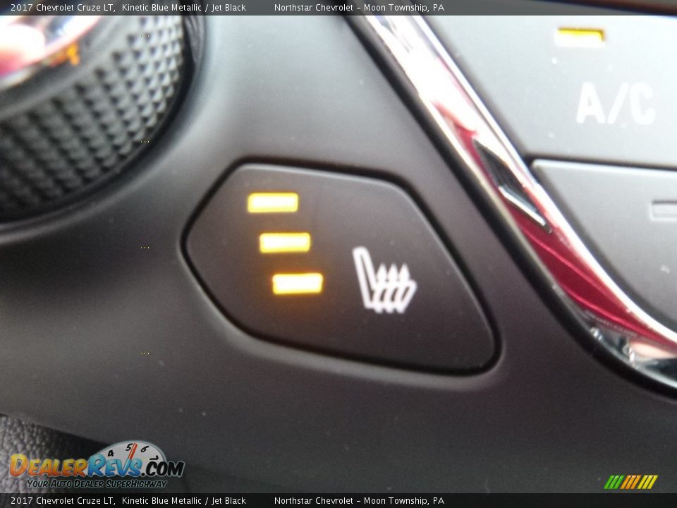 2017 Chevrolet Cruze LT Kinetic Blue Metallic / Jet Black Photo #18