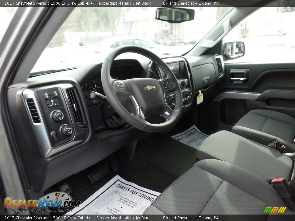 Front Seat of 2017 Chevrolet Silverado 1500 LT Crew Cab 4x4 Photo #24