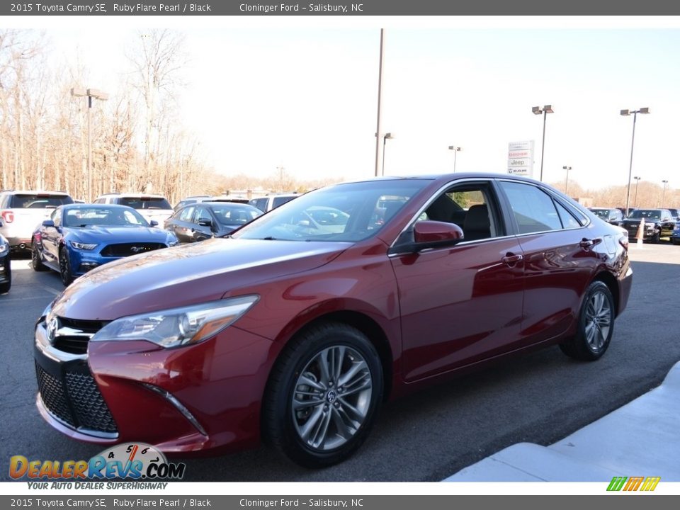 2015 Toyota Camry SE Ruby Flare Pearl / Black Photo #6