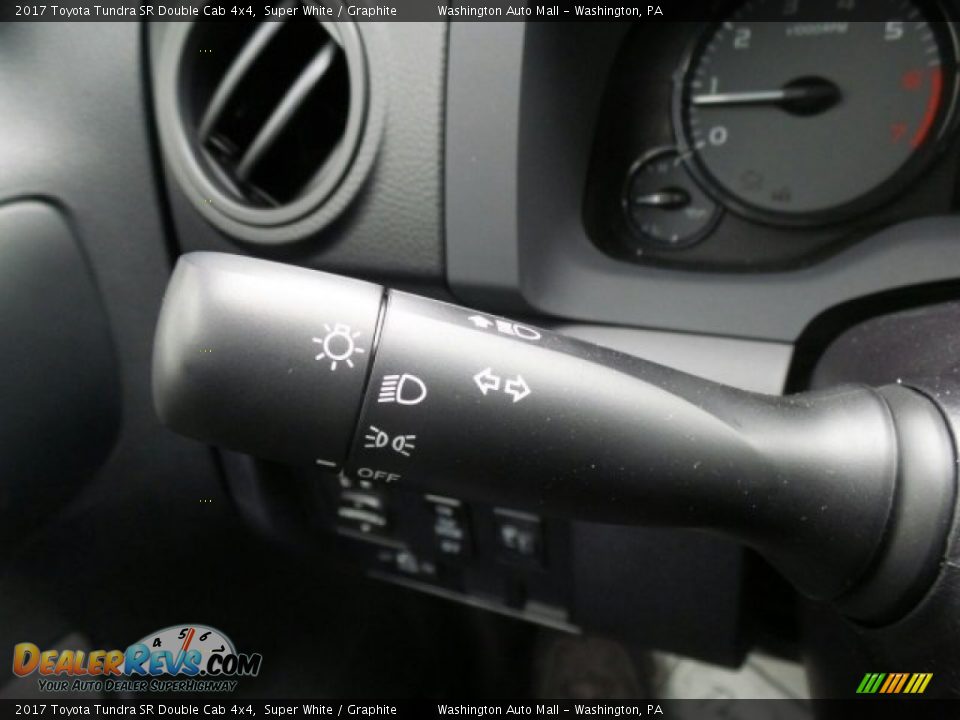 Controls of 2017 Toyota Tundra SR Double Cab 4x4 Photo #23