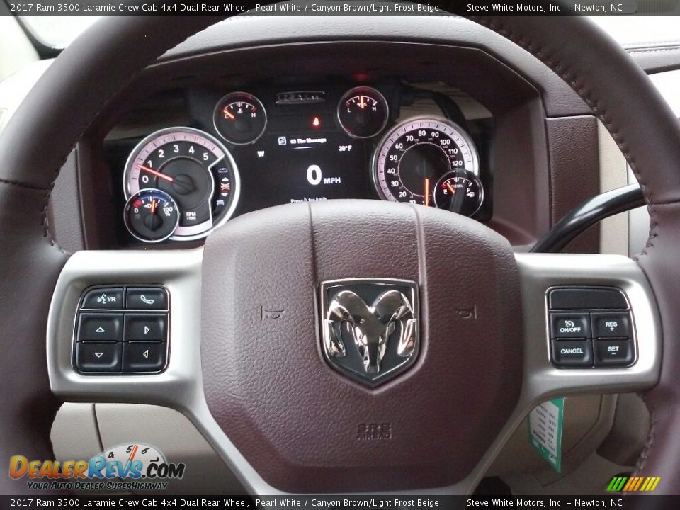 2017 Ram 3500 Laramie Crew Cab 4x4 Dual Rear Wheel Steering Wheel Photo #12