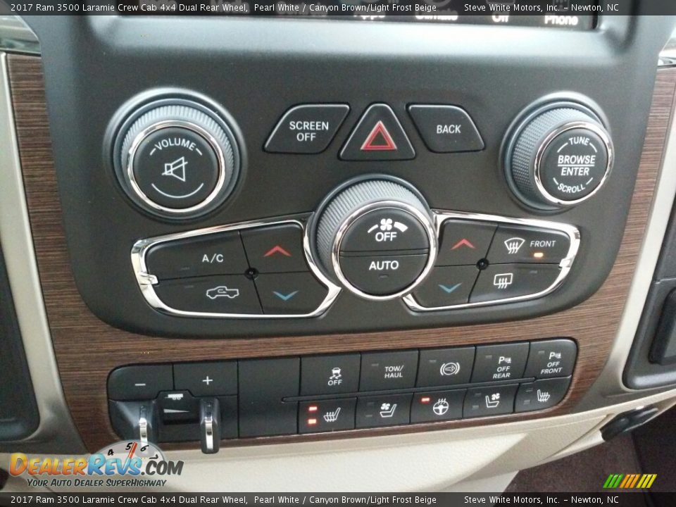 Controls of 2017 Ram 3500 Laramie Crew Cab 4x4 Dual Rear Wheel Photo #17