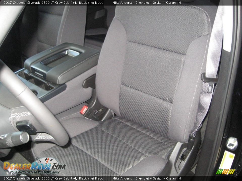 2017 Chevrolet Silverado 1500 LT Crew Cab 4x4 Black / Jet Black Photo #7