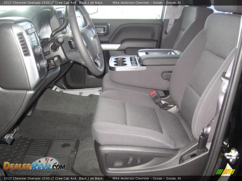 2017 Chevrolet Silverado 1500 LT Crew Cab 4x4 Black / Jet Black Photo #8