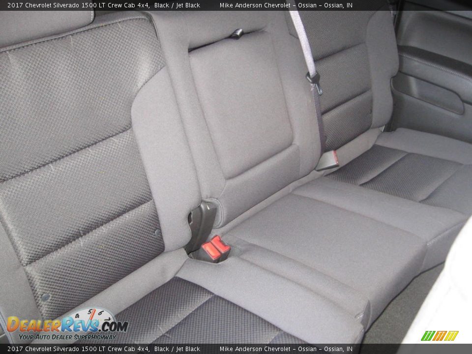 2017 Chevrolet Silverado 1500 LT Crew Cab 4x4 Black / Jet Black Photo #12
