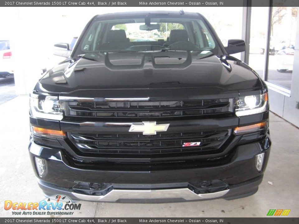 2017 Chevrolet Silverado 1500 LT Crew Cab 4x4 Black / Jet Black Photo #17
