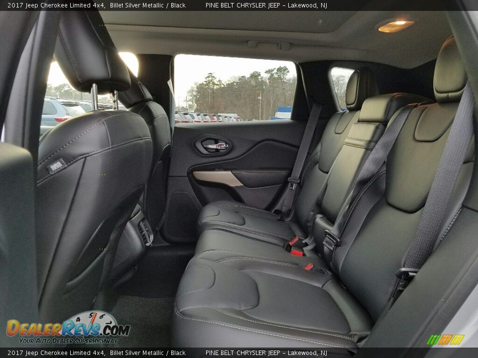 2017 Jeep Cherokee Limited 4x4 Billet Silver Metallic / Black Photo #8