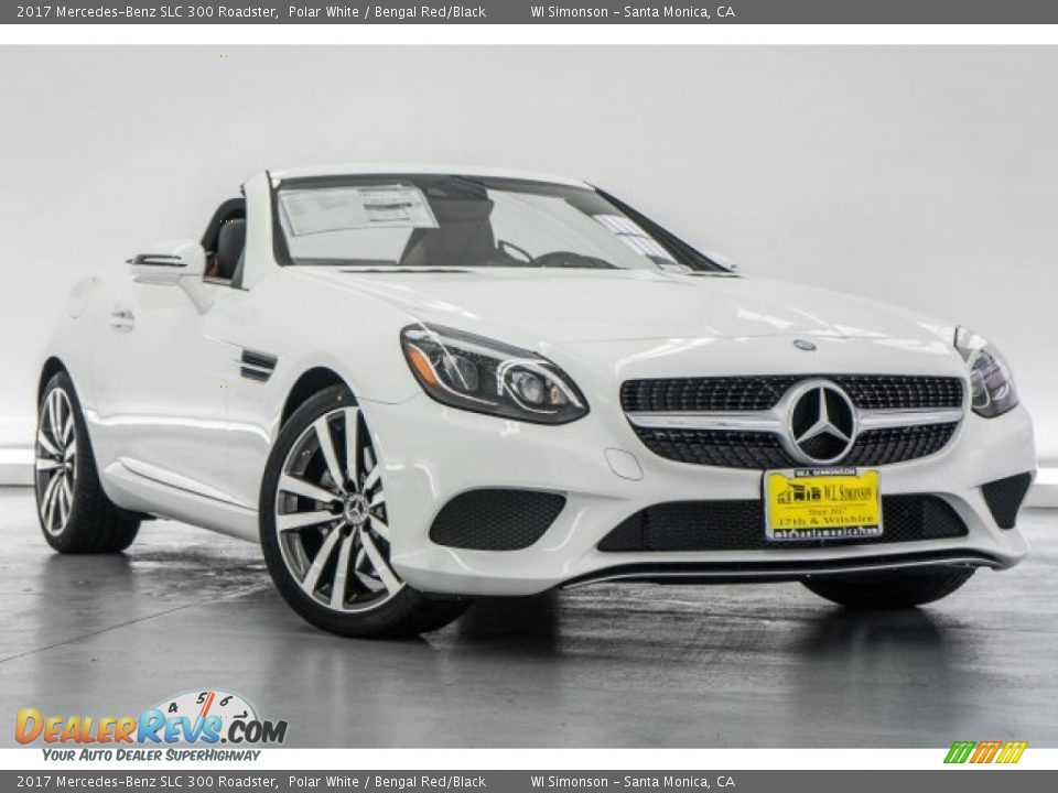 Front 3/4 View of 2017 Mercedes-Benz SLC 300 Roadster Photo #11