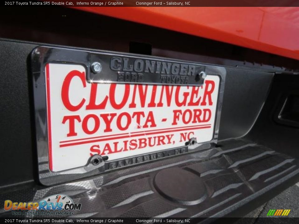 2017 Toyota Tundra SR5 Double Cab Inferno Orange / Graphite Photo #25