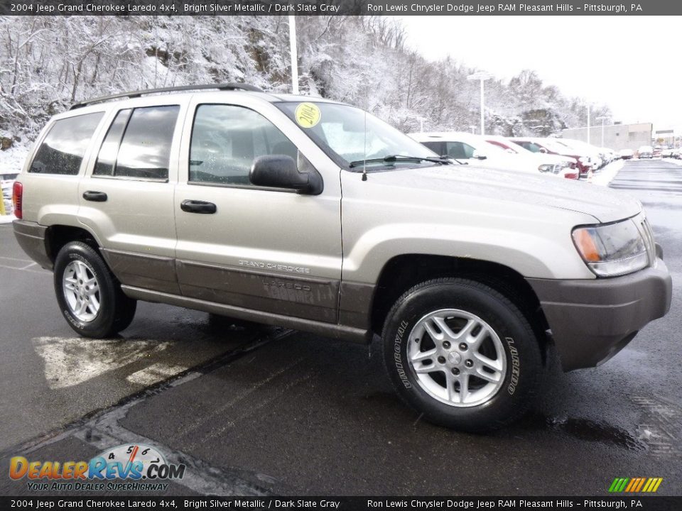 2004 Jeep Grand Cherokee Laredo 4x4 Bright Silver Metallic / Dark Slate Gray Photo #9