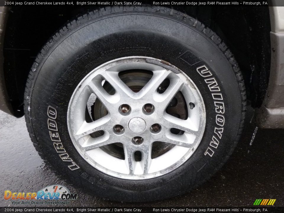 2004 Jeep Grand Cherokee Laredo 4x4 Bright Silver Metallic / Dark Slate Gray Photo #11