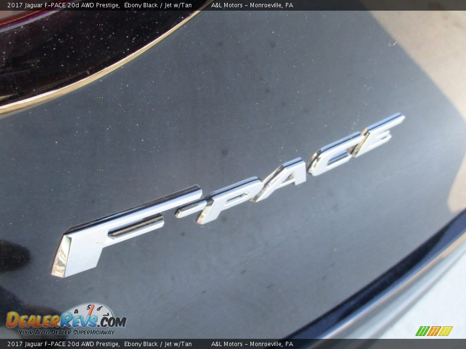 2017 Jaguar F-PACE 20d AWD Prestige Ebony Black / Jet w/Tan Photo #9