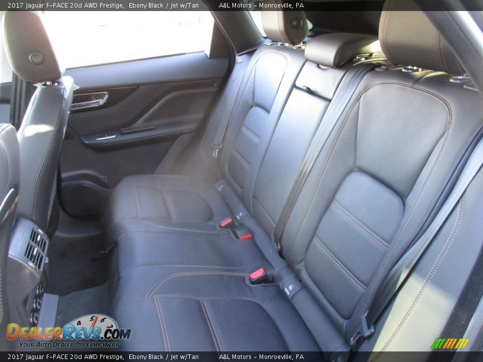 2017 Jaguar F-PACE 20d AWD Prestige Ebony Black / Jet w/Tan Photo #13