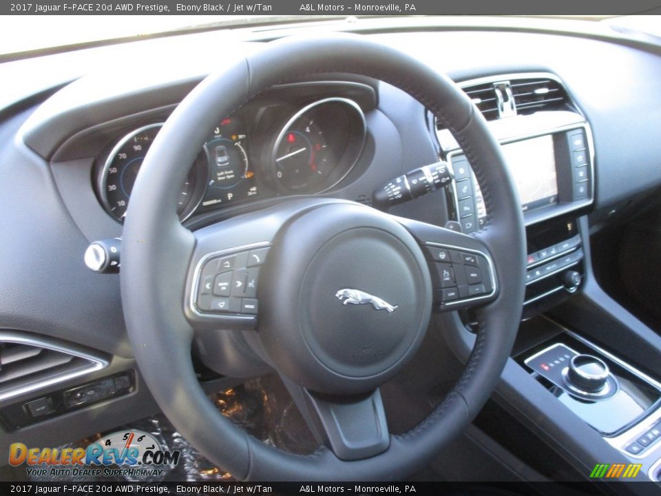 2017 Jaguar F-PACE 20d AWD Prestige Ebony Black / Jet w/Tan Photo #14