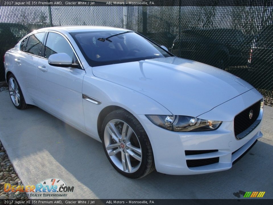 2017 Jaguar XE 35t Premium AWD Glacier White / Jet Photo #5