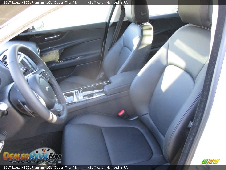 2017 Jaguar XE 35t Premium AWD Glacier White / Jet Photo #11