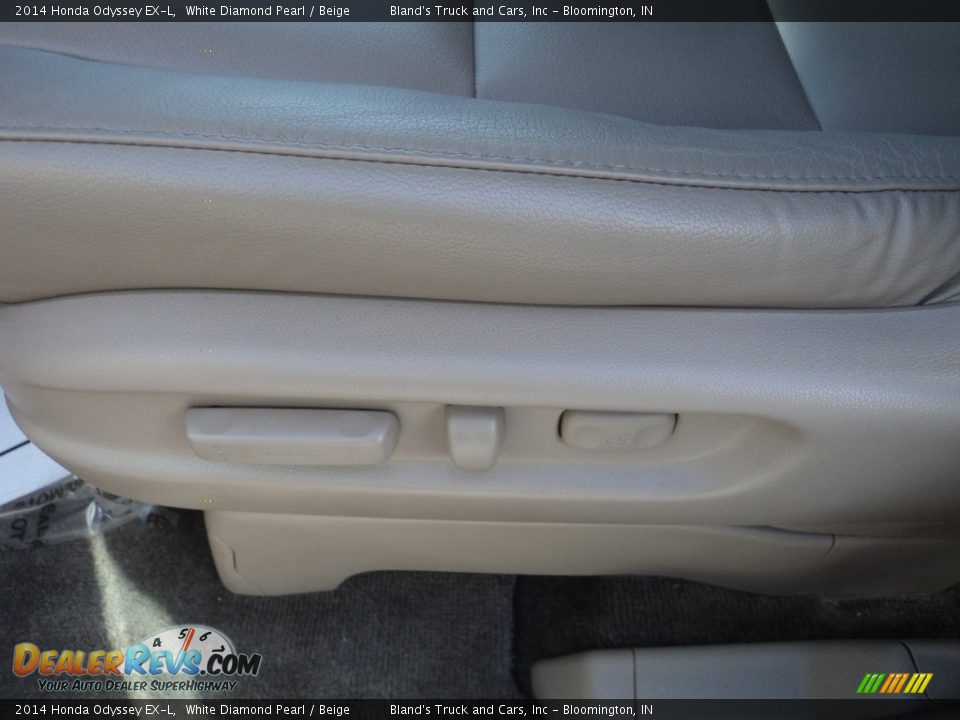 2014 Honda Odyssey EX-L White Diamond Pearl / Beige Photo #10