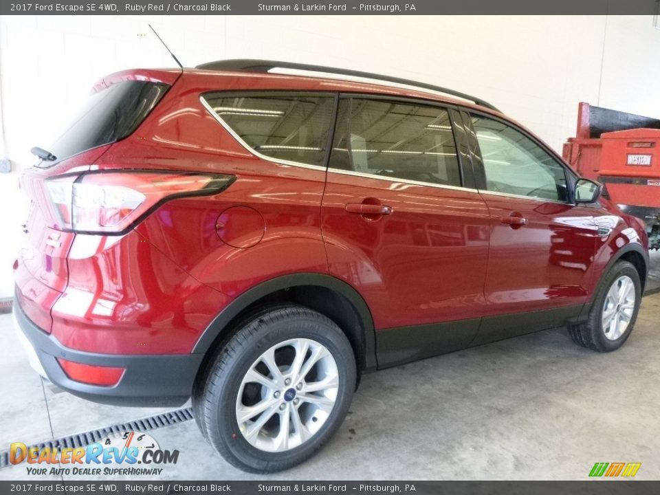 2017 Ford Escape SE 4WD Ruby Red / Charcoal Black Photo #2
