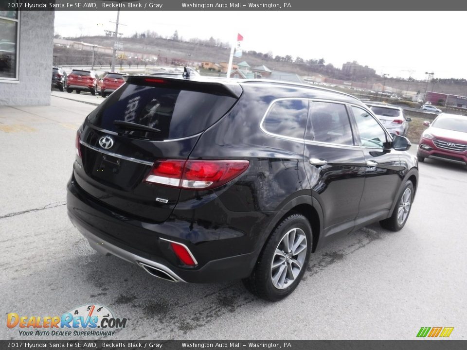 2017 Hyundai Santa Fe SE AWD Becketts Black / Gray Photo #9