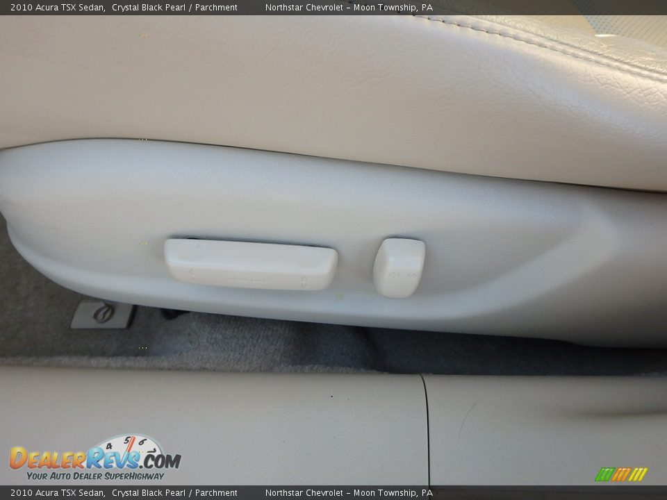 2010 Acura TSX Sedan Crystal Black Pearl / Parchment Photo #23