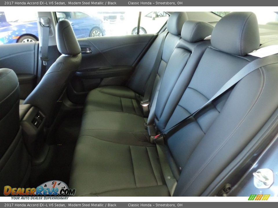 2017 Honda Accord EX-L V6 Sedan Modern Steel Metallic / Black Photo #7