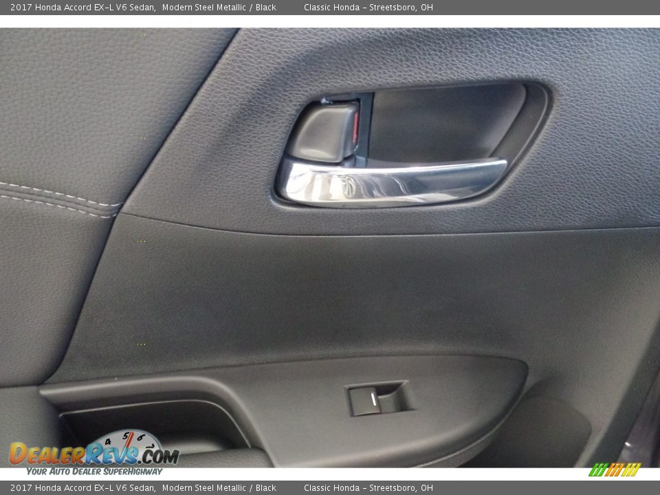 2017 Honda Accord EX-L V6 Sedan Modern Steel Metallic / Black Photo #9