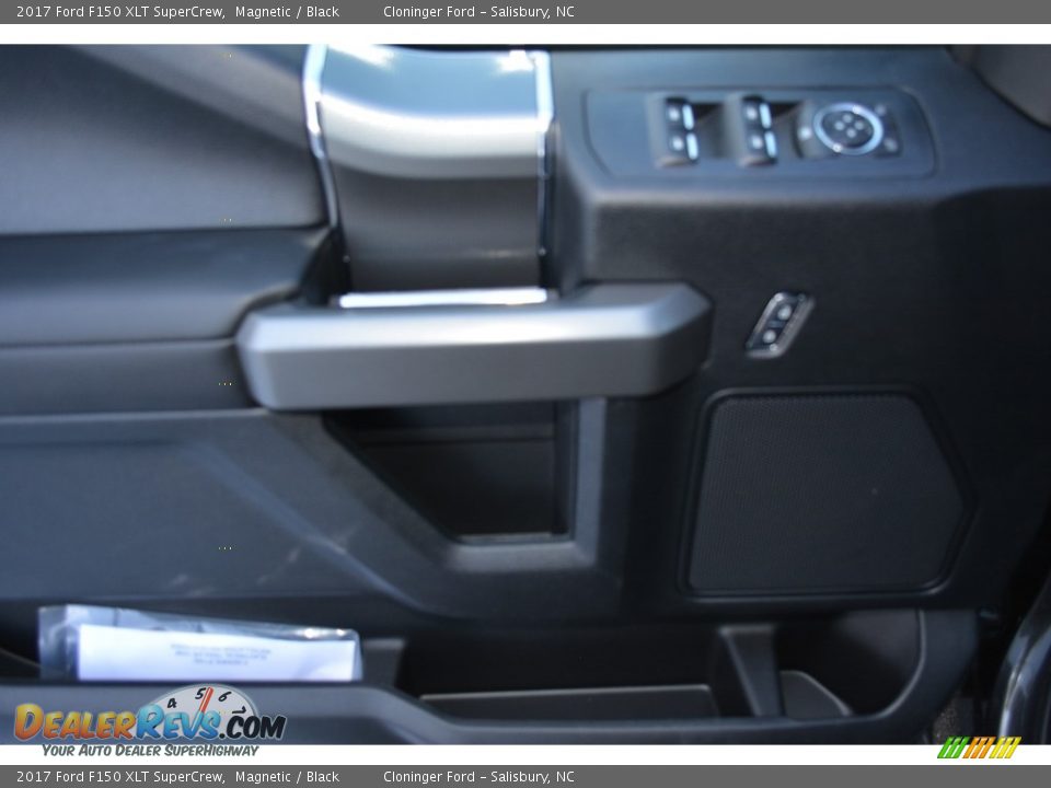 2017 Ford F150 XLT SuperCrew Magnetic / Black Photo #7