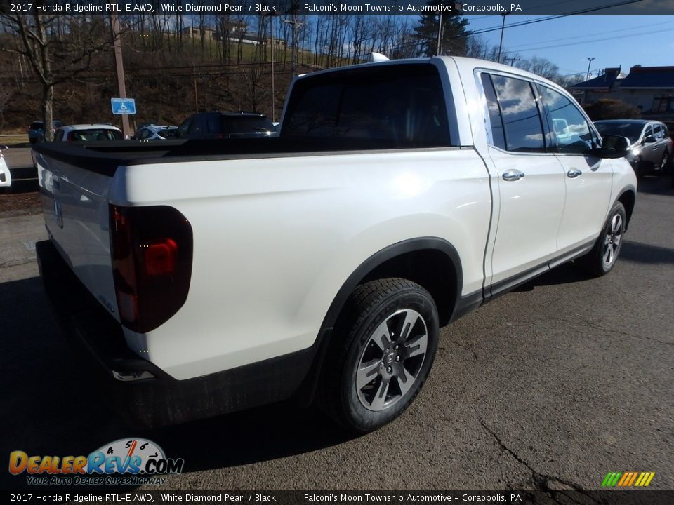 2017 Honda Ridgeline RTL-E AWD White Diamond Pearl / Black Photo #3