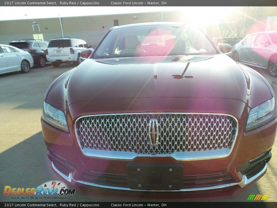 2017 Lincoln Continental Select Ruby Red / Cappuccino Photo #2