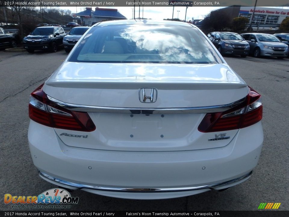 2017 Honda Accord Touring Sedan White Orchid Pearl / Ivory Photo #3