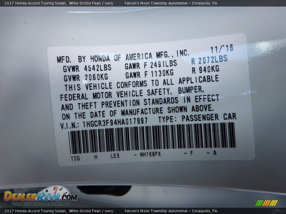 2017 Honda Accord Touring Sedan White Orchid Pearl / Ivory Photo #14