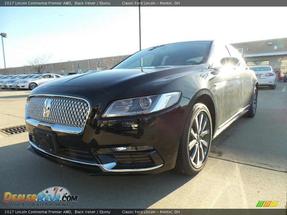 2017 Lincoln Continental Premier AWD Black Velvet / Ebony Photo #1