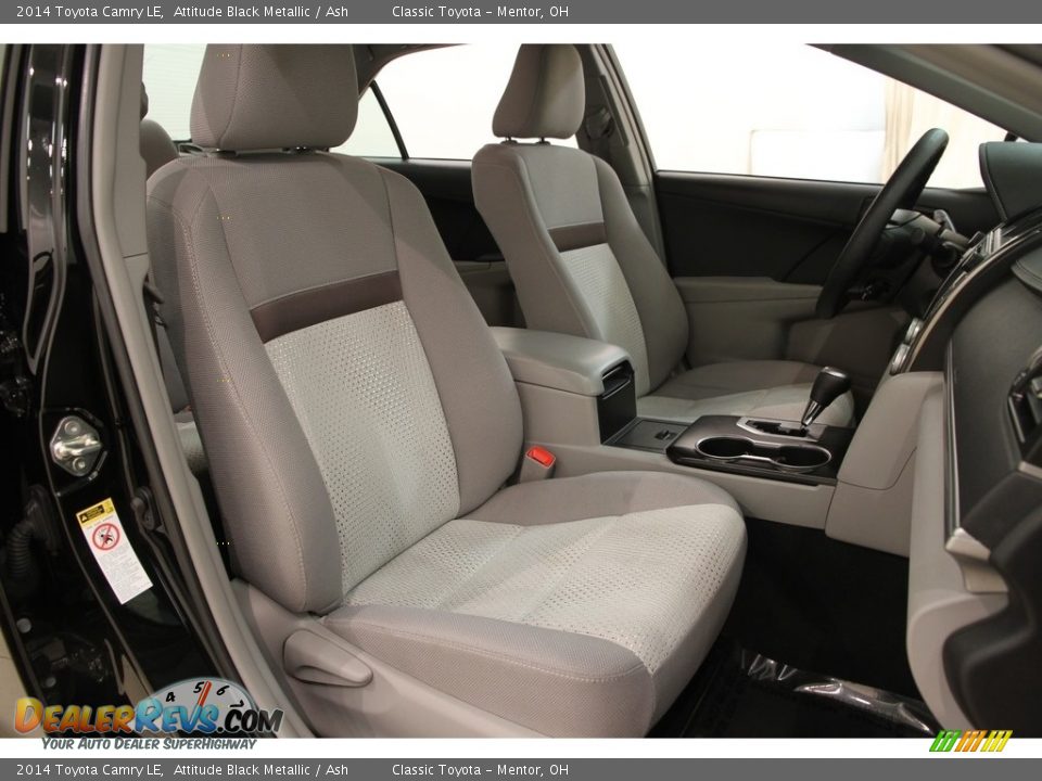2014 Toyota Camry LE Attitude Black Metallic / Ash Photo #13