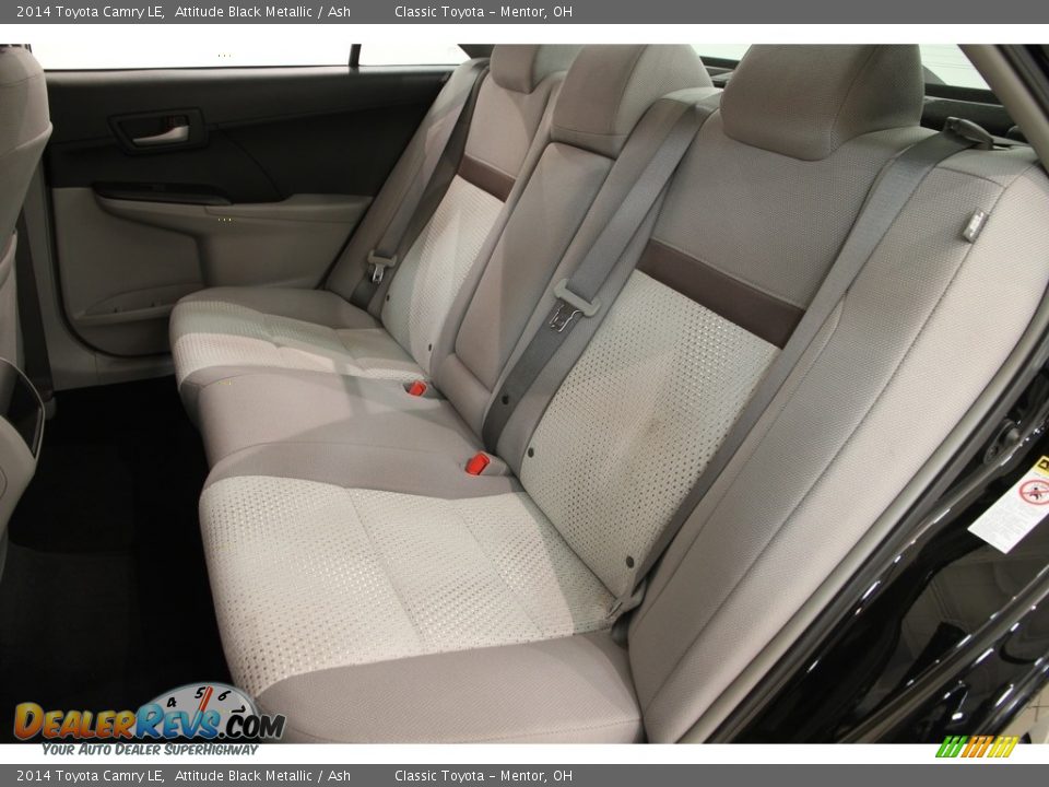 2014 Toyota Camry LE Attitude Black Metallic / Ash Photo #15