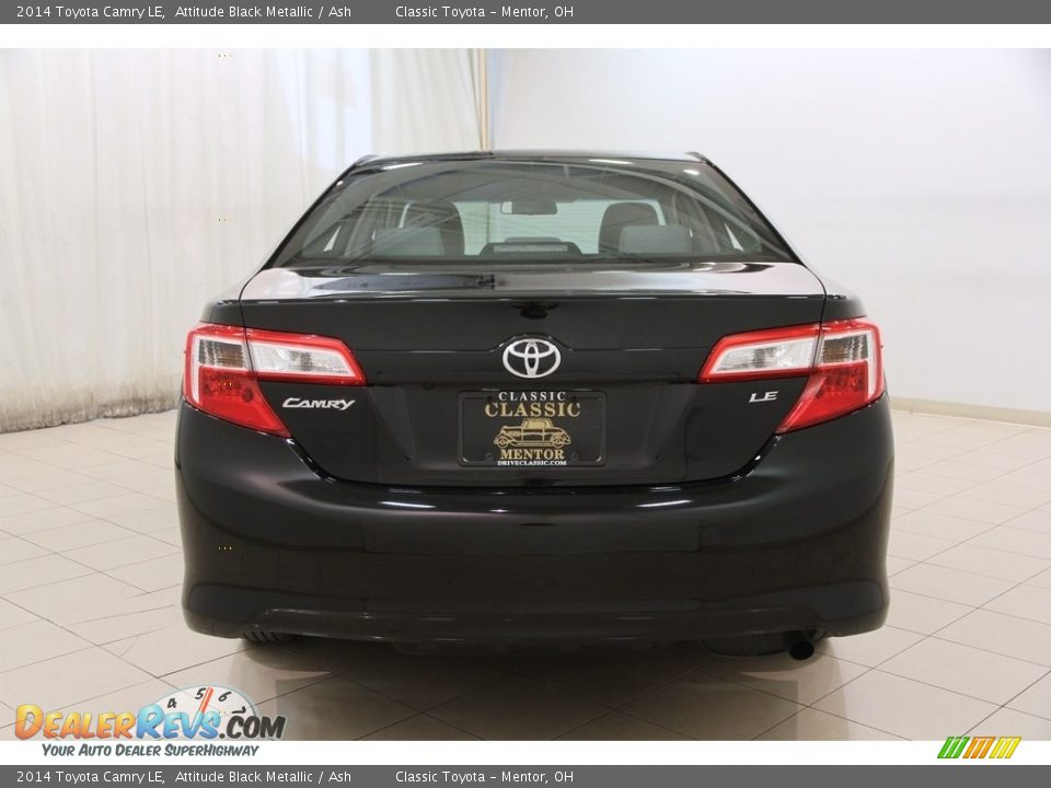 2014 Toyota Camry LE Attitude Black Metallic / Ash Photo #16
