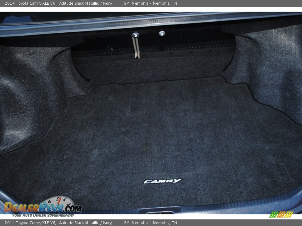 2014 Toyota Camry XLE V6 Attitude Black Metallic / Ivory Photo #34