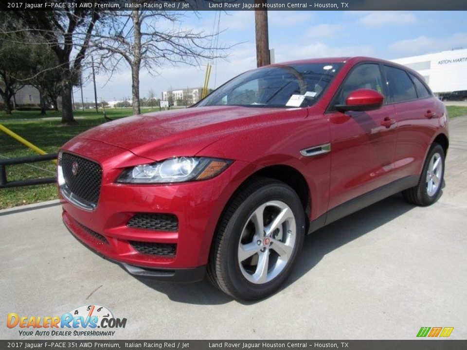 Front 3/4 View of 2017 Jaguar F-PACE 35t AWD Premium Photo #10