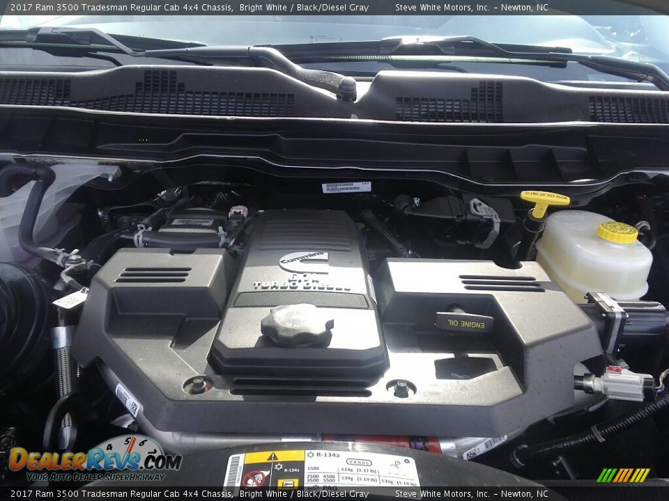 2017 Ram 3500 Tradesman Regular Cab 4x4 Chassis Bright White / Black/Diesel Gray Photo #2