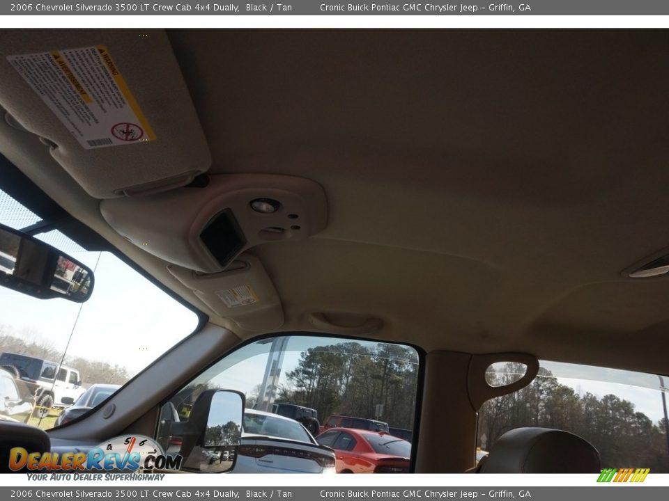 2006 Chevrolet Silverado 3500 LT Crew Cab 4x4 Dually Black / Tan Photo #11