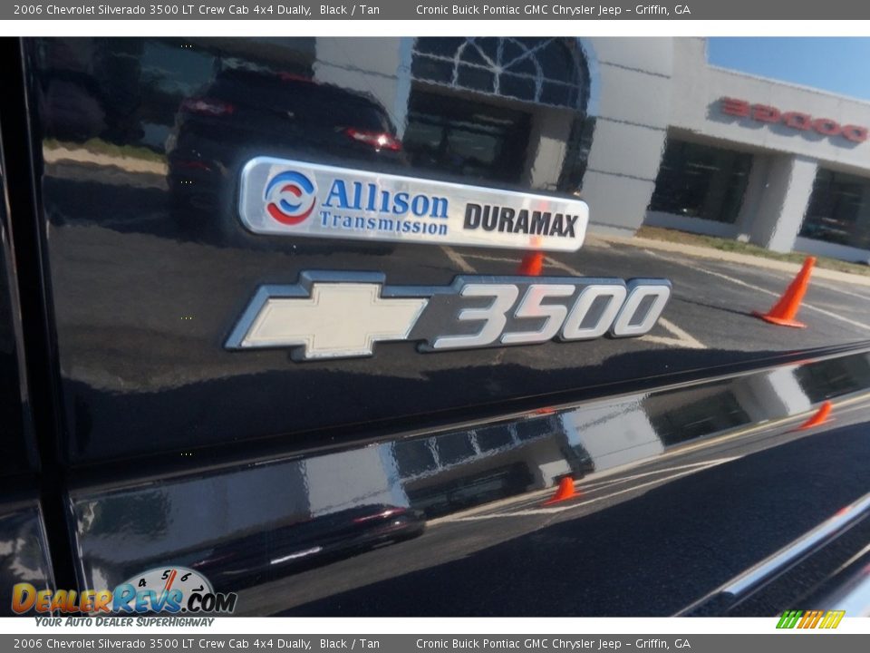 2006 Chevrolet Silverado 3500 LT Crew Cab 4x4 Dually Black / Tan Photo #14