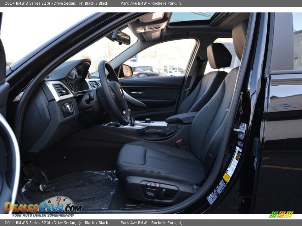 2014 BMW 3 Series 320i xDrive Sedan Jet Black / Black Photo #11