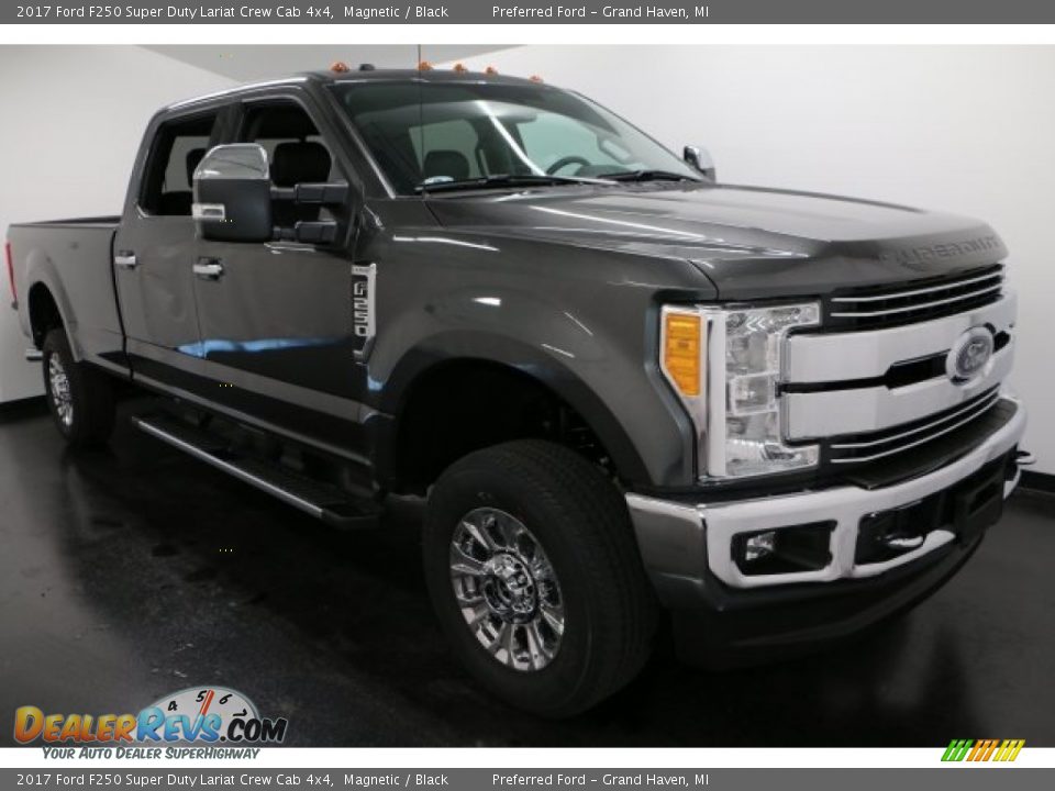 2017 Ford F250 Super Duty Lariat Crew Cab 4x4 Magnetic / Black Photo #7